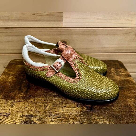 Aerogreen Size 7 Green & Orange Mary Jane Golfing Loafers - Picture 1 of 10